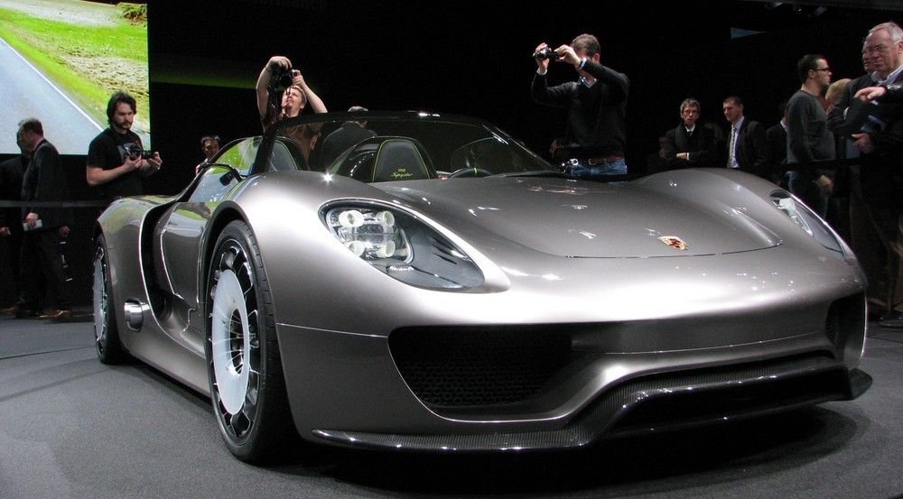 918 Spyder, hibridhajtással