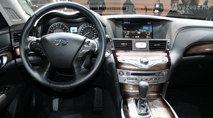 Kész az Infiniti hibridje is 7 | Vezess Kész az Infiniti hibridje is 7