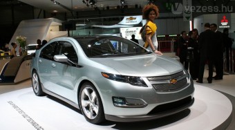 Elsőre drága, utána olcsó a villanyautó