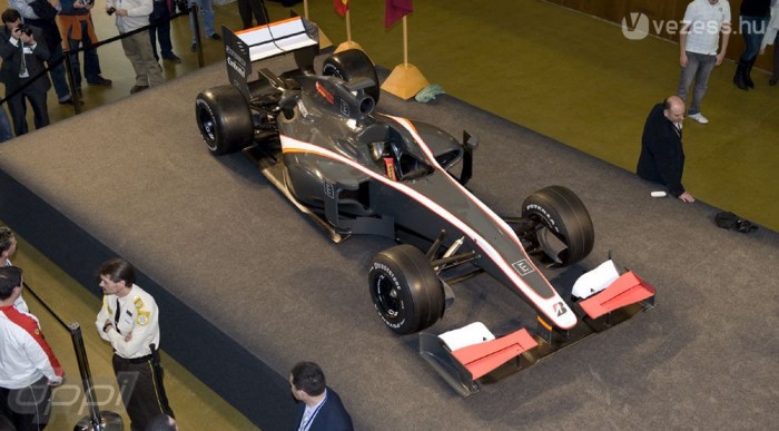 Ráfér majd a fejlesztés