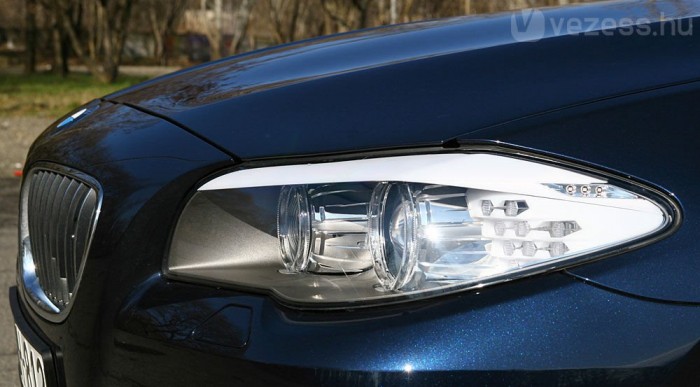 Kishetes: Teszten az új Ötös BMW 10 | Vezess Van Road Presence-e