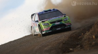 Száguldás és ugratás - videó a mexikói raliról