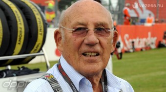 Összetörte magát az F1-legenda