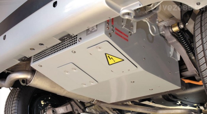 Mesterségesen tartják vissza az akksi-fejlesztéseket?