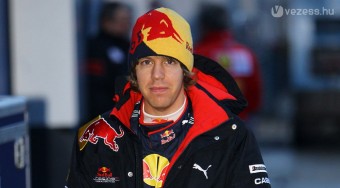 F1: Vettel Buja Lizával jutna a csúcsra