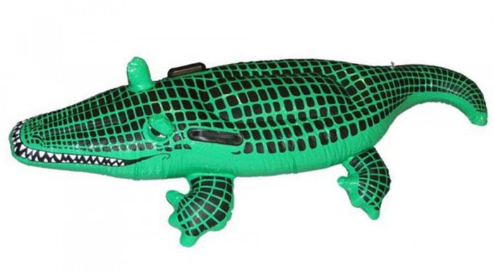 Gumikrokodilt a strandra!