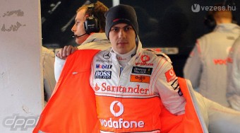 F1: Tartalékost választott a McLaren