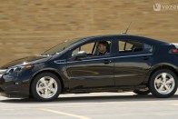 Benzinmotor növeli a Chevy Volt hatótávolságát