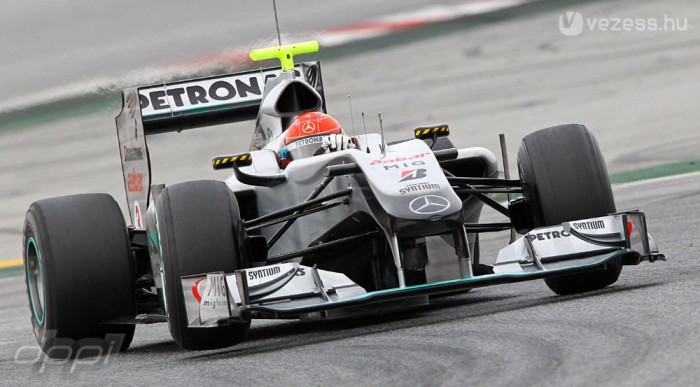 Alaposan felforgatják a Forma-1-et 7 | Vezess Szemmel láthatóan keskenyebb első gumik