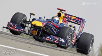 F1: Szezon közben tuningolná motorját a Renault