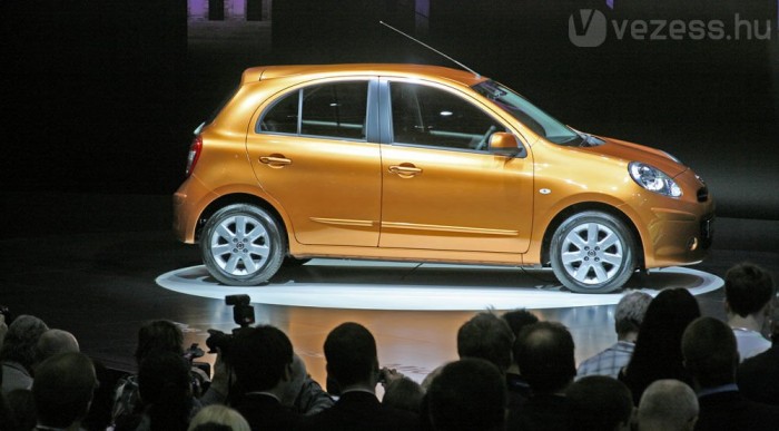A benzines takarékosabb a dízelnél! 13 | Vezess 6,1 centivel hosszabb, féllel szélesebb, eggyel alacsonyabb elődjénél a Micra