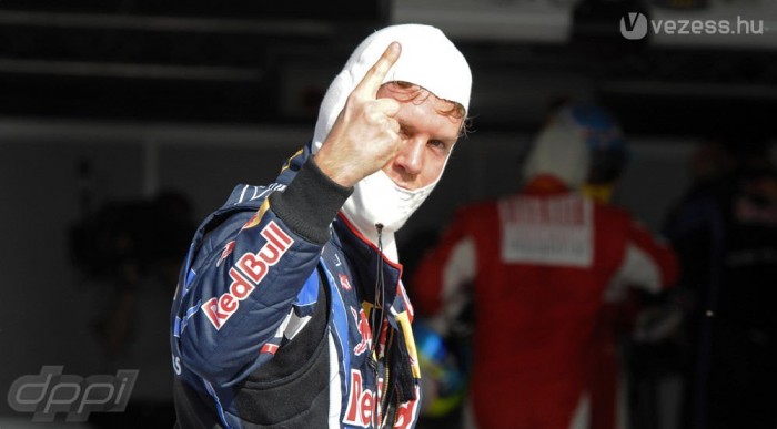 F1: Vettel a favorit, Schumi 21-szeres pénzt ér