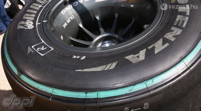 Túl jól bírják a gumik