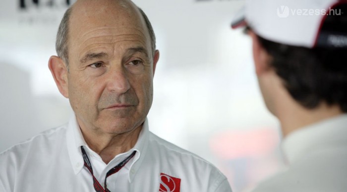 Sauber csak megmentőként ugrott be, nem marad sokáig