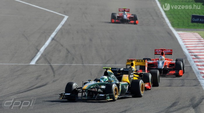 F1: A sereghajtók segítenék az előzéseket?!