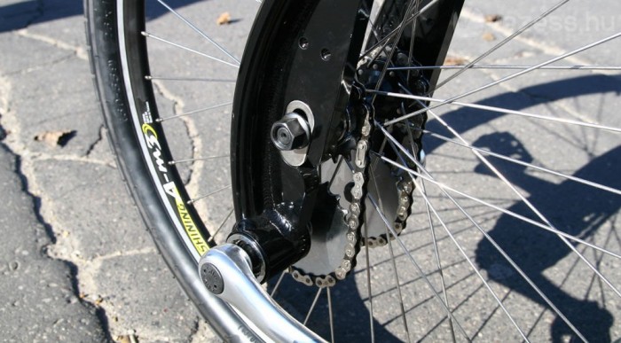 Csúfos kudarc a tesztjárművel 8 | Vezess A láncon lóg