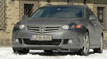 Teszt: Honda Accord Tourer 2.2 Executive automata