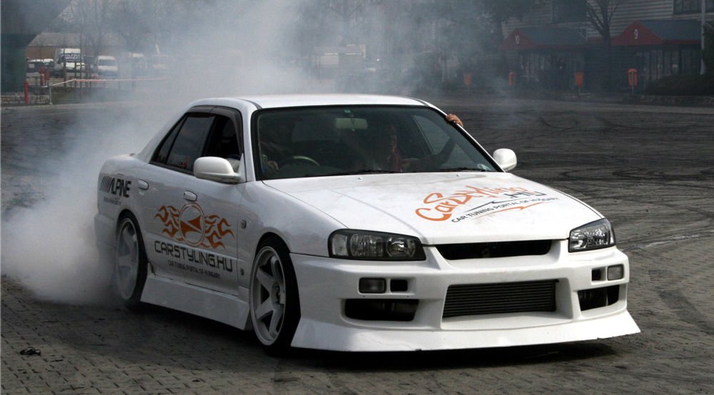 Nissan Skyline