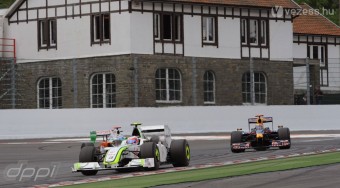 F1: Alagútomlás a belga pályán