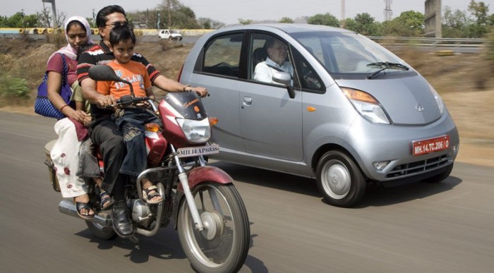 Motor helyett született