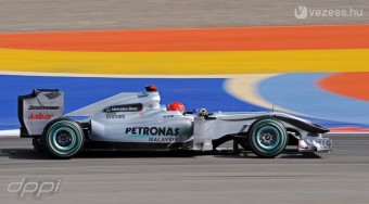 F1: Schumacher nagyot bukhat!