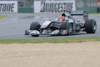 F1: Kovalainen megint kitett magáért 105