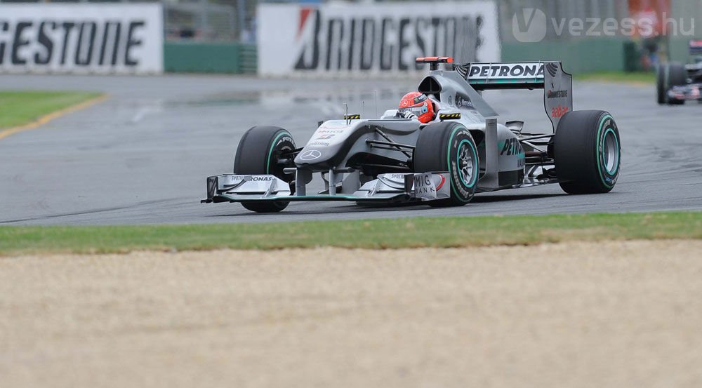 F1: Kovalainen megint kitett magáért 40