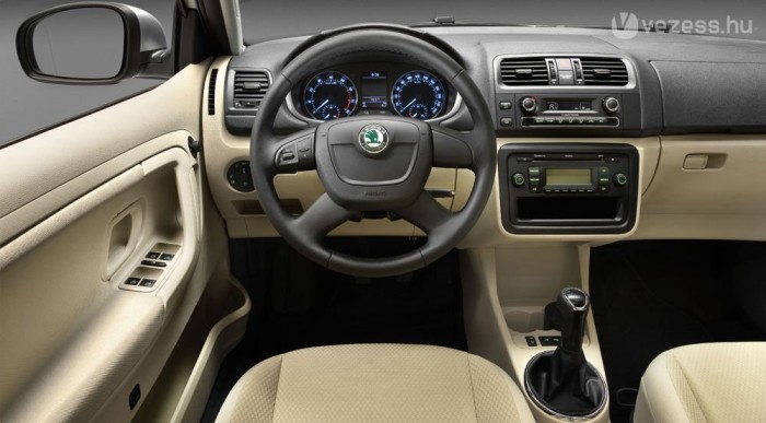 Ugyan ez igaz a belső térre is