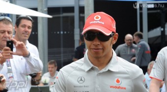 F1: Hamilton egy faszfej?