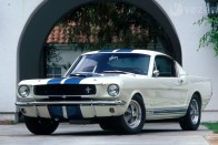 Elhunyt a Ford Mustang atyja 36