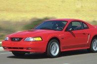 Elhunyt a Ford Mustang atyja 46