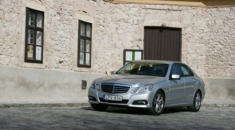 Teszt: Mercedes E 350 CDI 4Matic Avantgarde