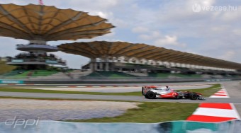 F1: Hamilton nyerte az első edzést