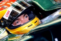 F1: Hamilton uralja Sepangot 51