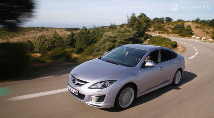 15%-kal takarékosabb lesz a benzines Sky-motorcsalád