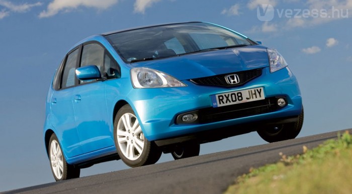 Japánban a hibrid a menő 3 | Vezess A Honda Jazz a legnagyobb riválisa