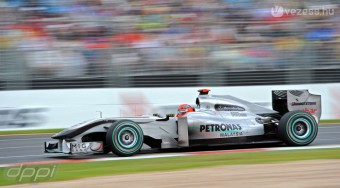 F1: Schumacher hihetetlen!