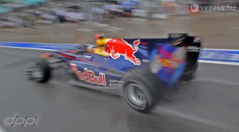 F1: Kivághatja pilótáit a Red Bull