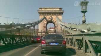 Diplomatarendszámmal mindent szabad?