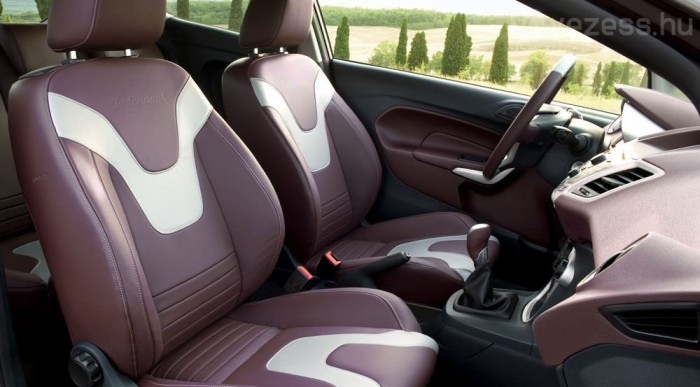 Ilyen is lehet a Fiesta belsője az Individual programban