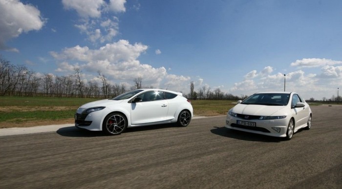 A Civicet élvezetesebb és nehezebb vezetni