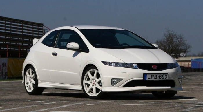 Furcsán vad: a Mégane durvább, de ez érdekesebb