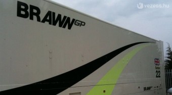 F1: Bárki licitálhat a világbajnok kamionjaira