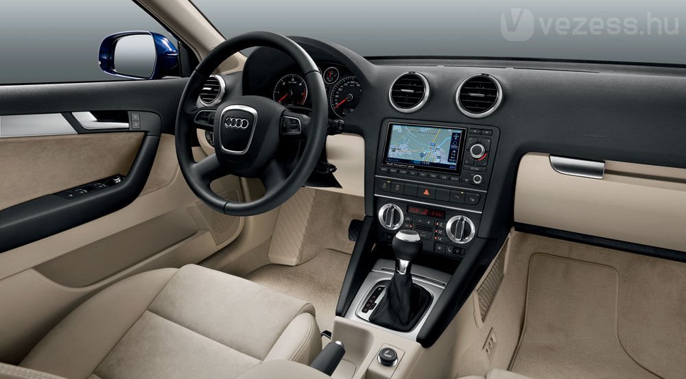 Változott a díszítés 