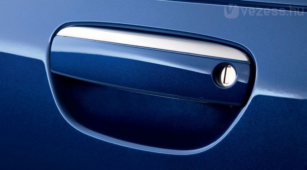 Több króm az A3-ason