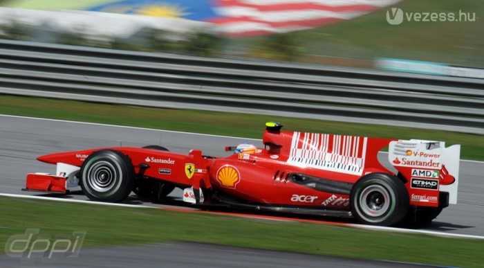 F1: Alonsóék használt motorokat kapnak Kínára