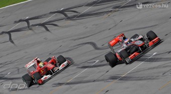 F1: Webber leírta Schumacheréket