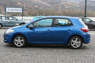 Az Auris a legmagasabb, felépítése a 307-s Peugeot-ra hasonlít