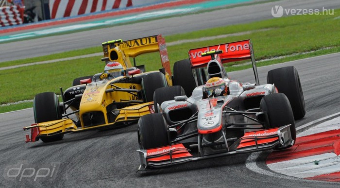 F1: Büntetést kértek a pilóták
