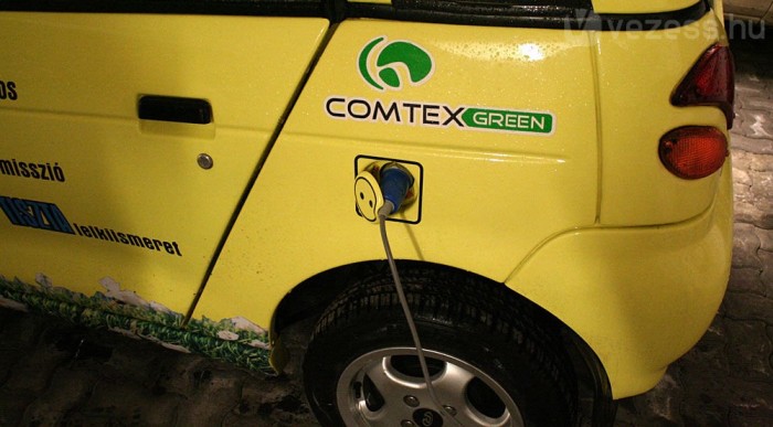 8 óra alatt töltődik fel üresről telire